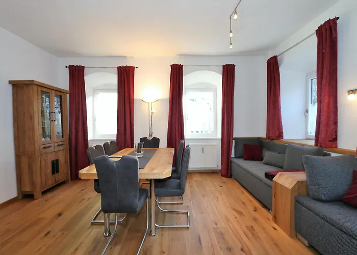 Apartmán Building, Fügen