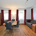 Building, Apartamento *