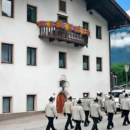 Lejlighed Building, *